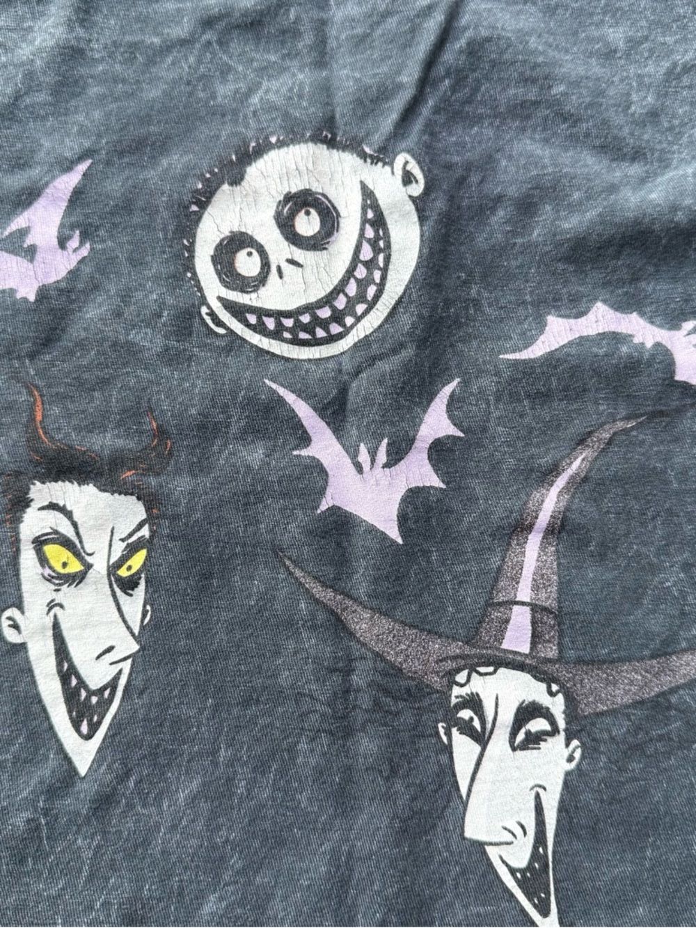 Disney The Nightmare Before Christmas Oogie's Boys Dark Wash T-Shirt Unisex XS - Picture 6 of 7